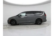 $26998 : Chrysler Pacifica Hybrid 202 thumbnail