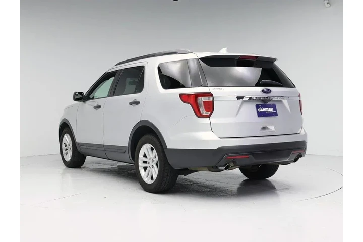 $16998 : Ford Explorer 2017 Base 4dr image 2