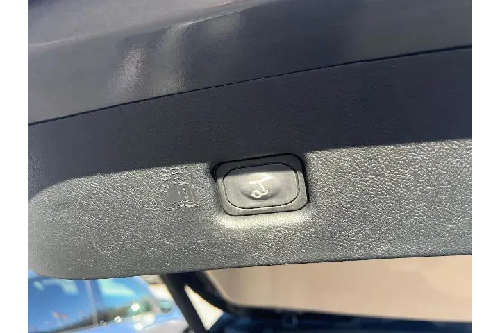 $34995 : Lincoln Nautilus 2021 AWD Re image 5