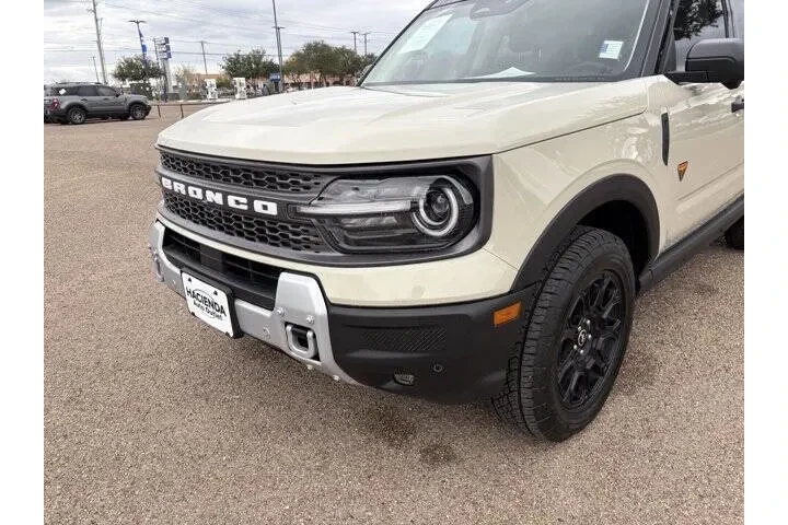 $34316 : 2025 Bronco Sport Badlands image 8