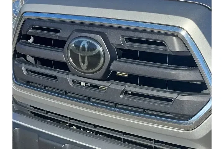 $24750 : Toyota Tacoma 2019 4x2 TRD O image 7