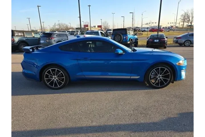 $24500 : Ford Mustang 2021 EcoBoost P image 6