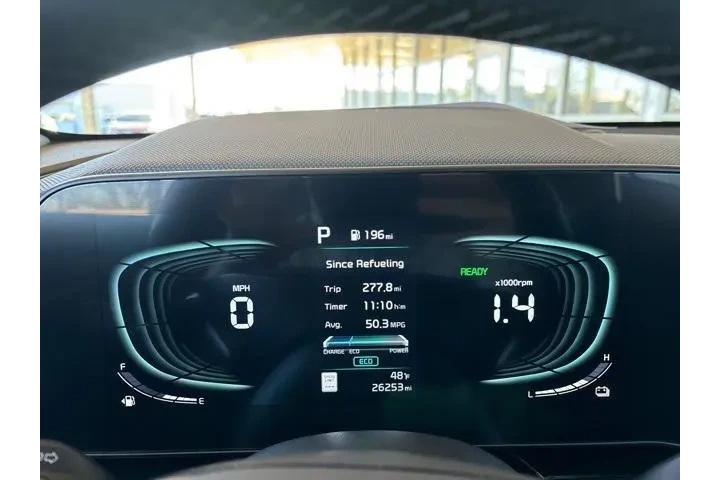 $22048 : Kia Niro 2023 EX 4dr Crossov image 3