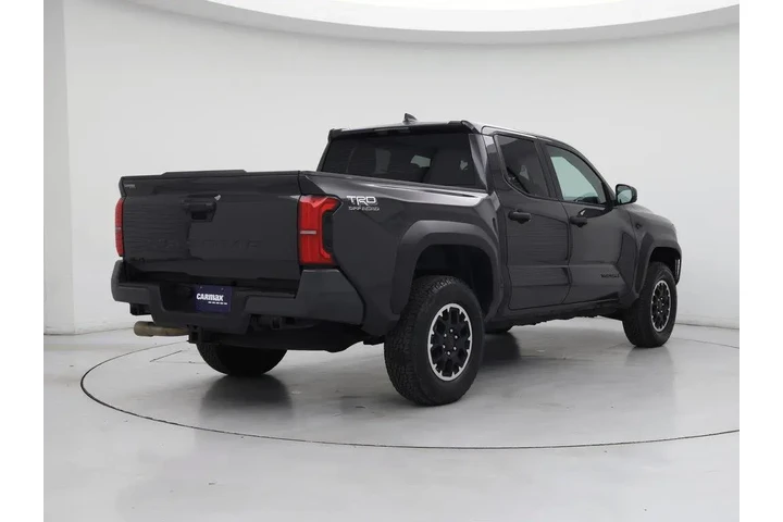 $39998 : Toyota Tacoma 2025 4x4 SR5 4 image 8