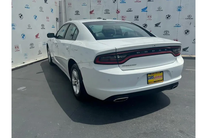 $22995 : 2020 Charger SXT RWD image 6