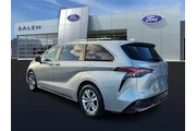 $39995 : Toyota Sienna 2021 AWD Limit thumbnail