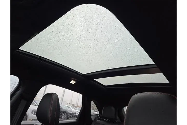 $31567 : Ford Escape 2025 AWD ST-Line image 3