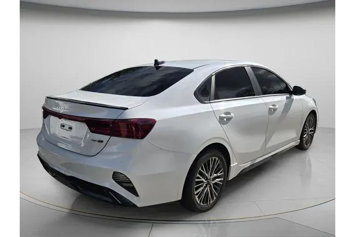 $19423 : Kia Forte 2024 GT-Line 4dr S image 5