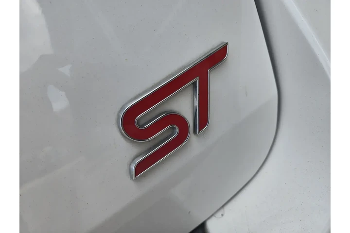 Ford Explorer 2023 AWD ST 4d image 8