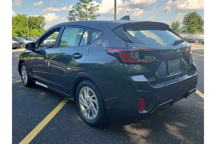 $23995 : Subaru Impreza 2025 AWD Base image 3