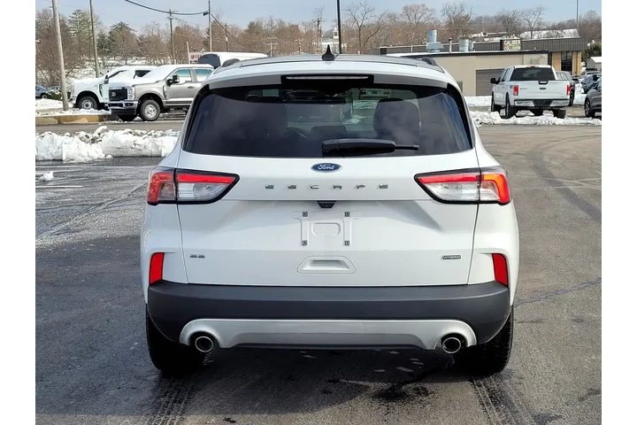 $19797 : Ford Escape Hybrid 2020 SE S image 5