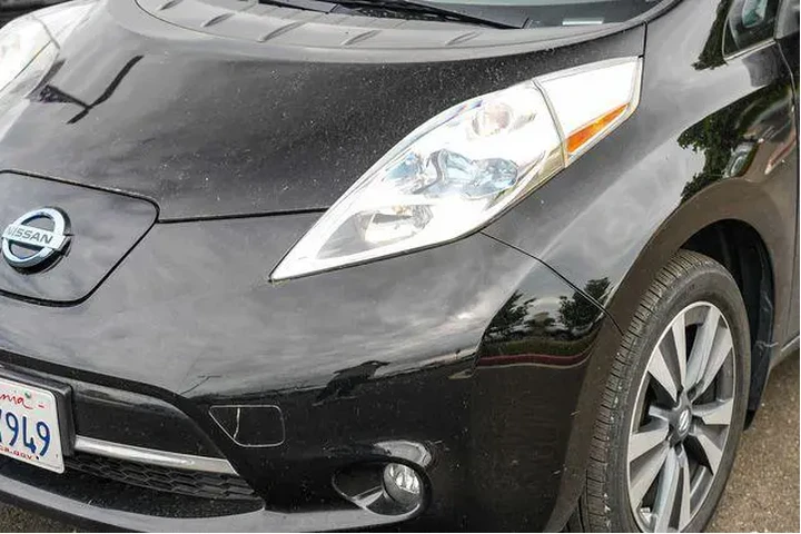 $8991 : Nissan LEAF 2017 SL 4dr Hatc image 9