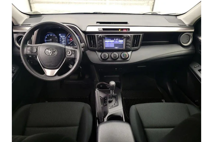 $23998 : Toyota RAV4 2018 LE 4dr SUV image 9