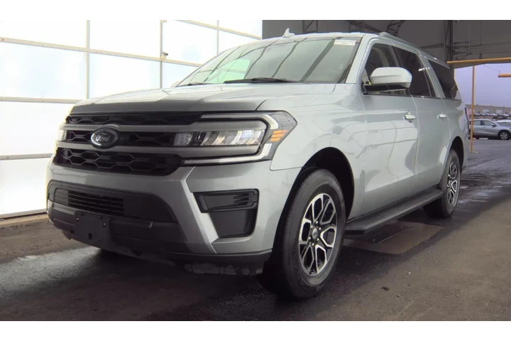 $39990 : Ford Expedition MAX 2024 4x4 image 4