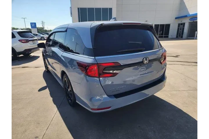 $38990 : Honda Odyssey 2024 Sport 4dr image 7