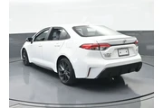 $23995 : Toyota Corolla 2024 SE 4dr S thumbnail