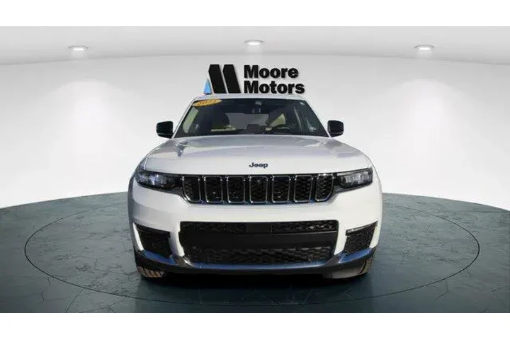 $26995 : Jeep Grand Cherokee L 2021 4 image 2