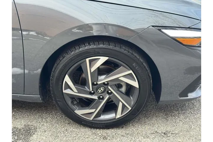$22990 : Hyundai ELANTRA 2025 SEL Spo image 9