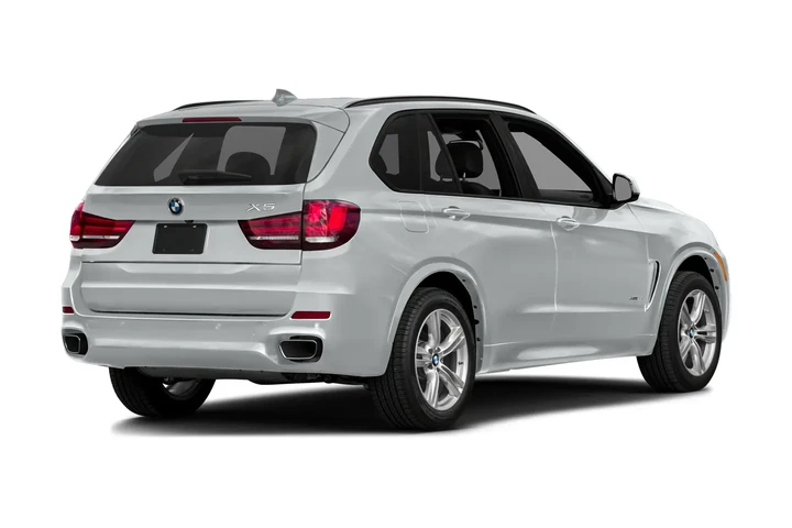 2015 X5 xDrive35d image 2