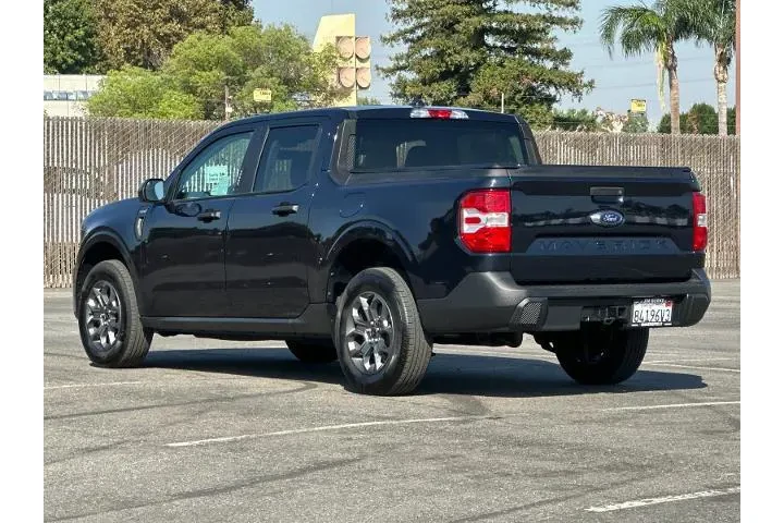 $27705 : Ford Maverick 2023 XL 4dr Su image 5
