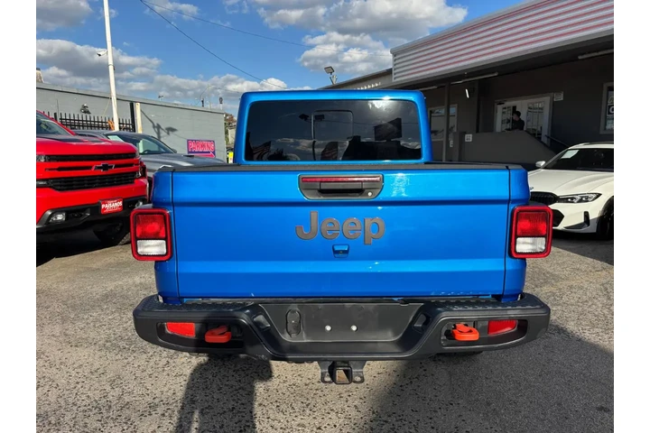 2023 Gladiator Mojave 4x4 image 5