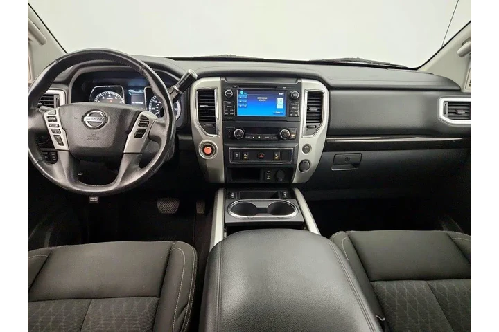 $25998 : Nissan Titan 2017 4x2 SV 4dr image 9