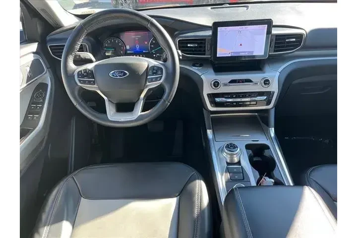 $34992 : Ford Explorer 2022 AWD XLT 4 image 5