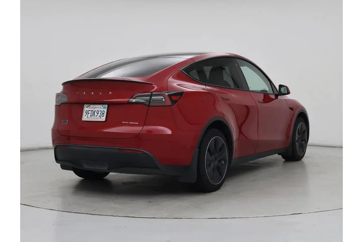 $33998 : Tesla Model Y 2023 AWD Long image 8