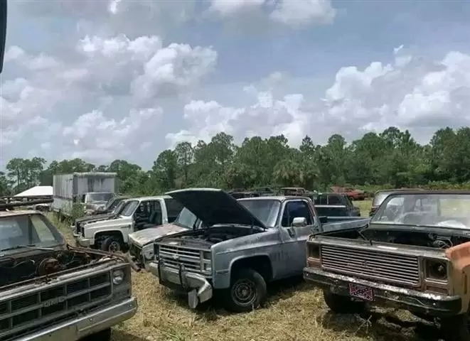 $1000 : 1987 Squarebody , Chevy,  GMC image 10