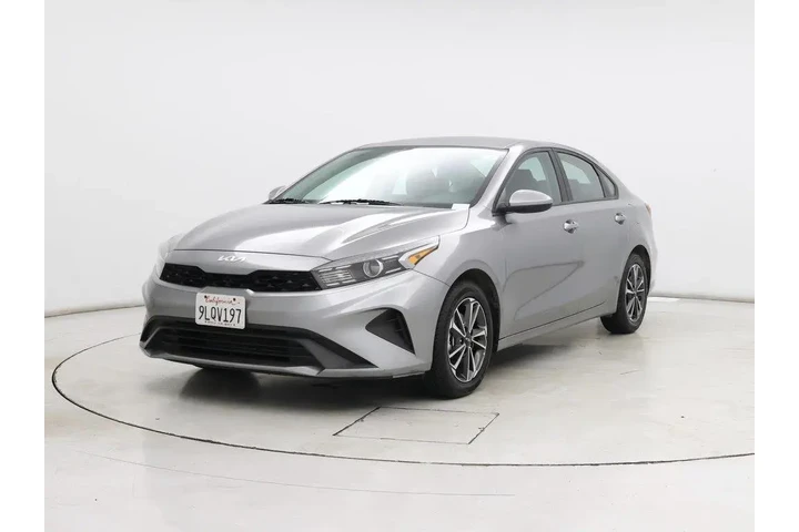 $16998 : Kia Forte 2024 LXS 4dr Sedan image 4