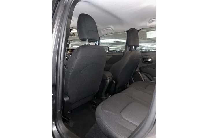 $18445 : Jeep Renegade 2021 4x4 Sport image 5