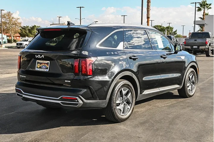 Kia Sorento Hybrid 2023 EX 4 image 8