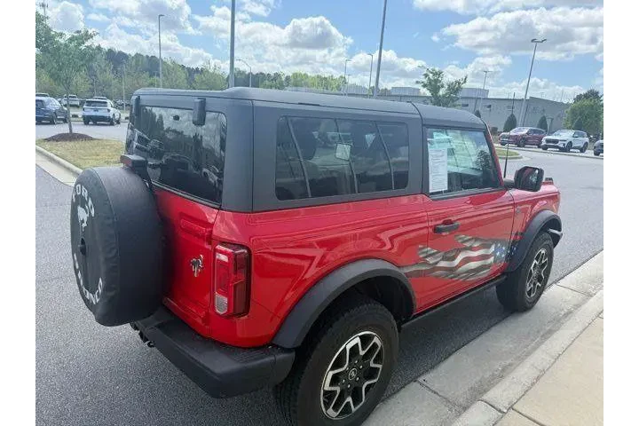 $38499 : Ford Bronco 2023 4x4 Base 2d image 6