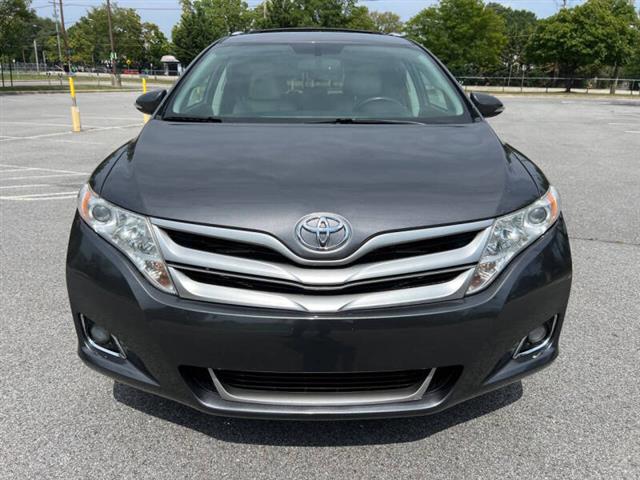 $12500 : 2013 Venza XLE image 4