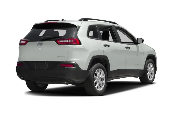 $7525 : Jeep Cherokee 2016 4x4 Sport image 3