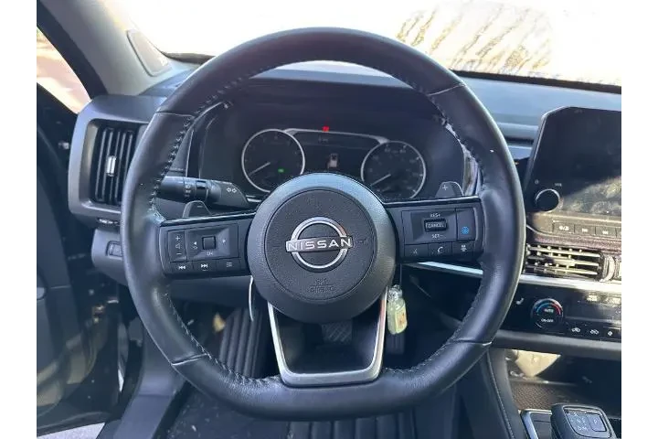 $31000 : Nissan Pathfinder 2022 SL 4d image 9