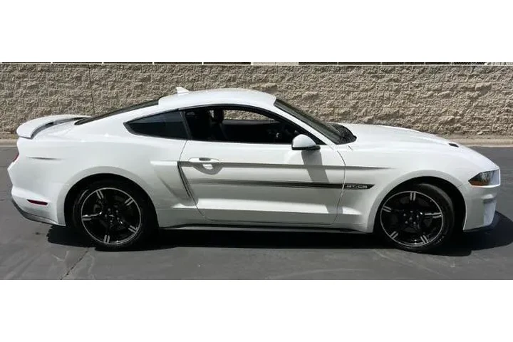 $38900 : Ford Mustang 2020 GT 2dr Fas image 4
