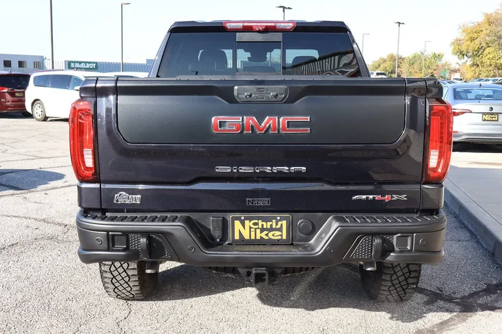 $63587 : 2023 Sierra 1500 4WD Crew Cab image 5