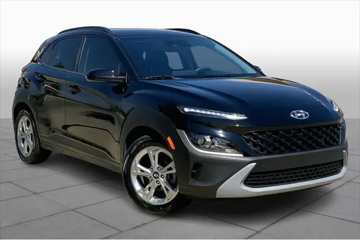 $21962 : Hyundai KONA 2023 SEL 4dr Cr image 3