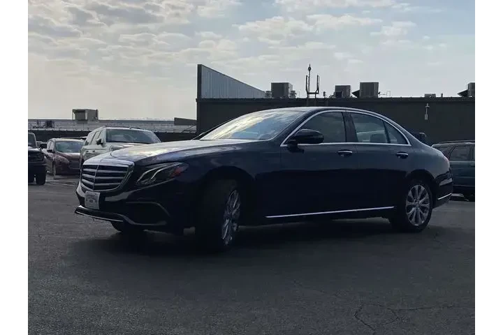 $19490 : Mercedes-Benz E-Class 2017 A image 8