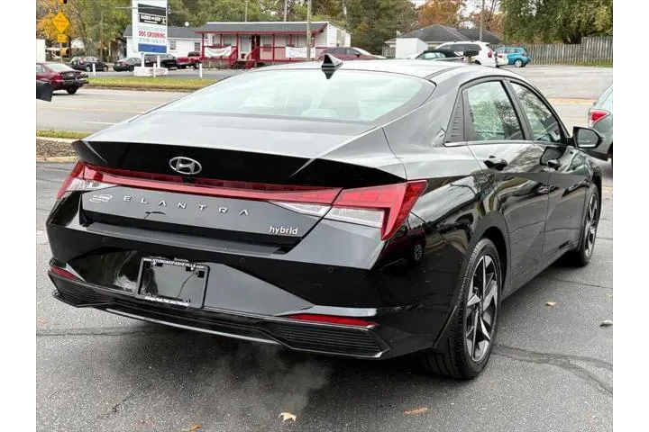 $20729 : Hyundai ELANTRA Hybrid 2023 image 5
