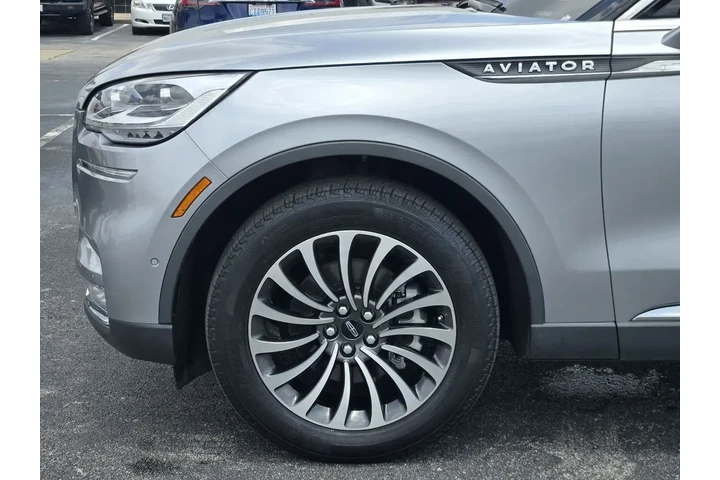 $39494 : Lincoln Aviator 2022 AWD Res image 9