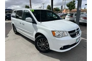 $10500 : 2017 Grand Caravan SXT thumbnail