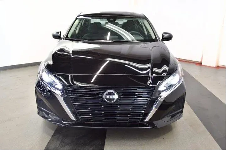 $20494 : Nissan Altima 2025 2.5 SV 4d image 3