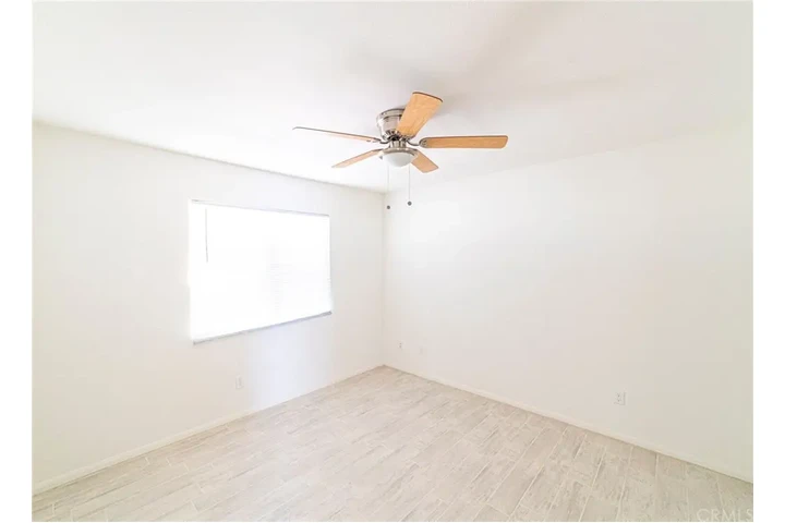 $1800 : RENTO DEPA, MORONGO VALLEY CA image 1