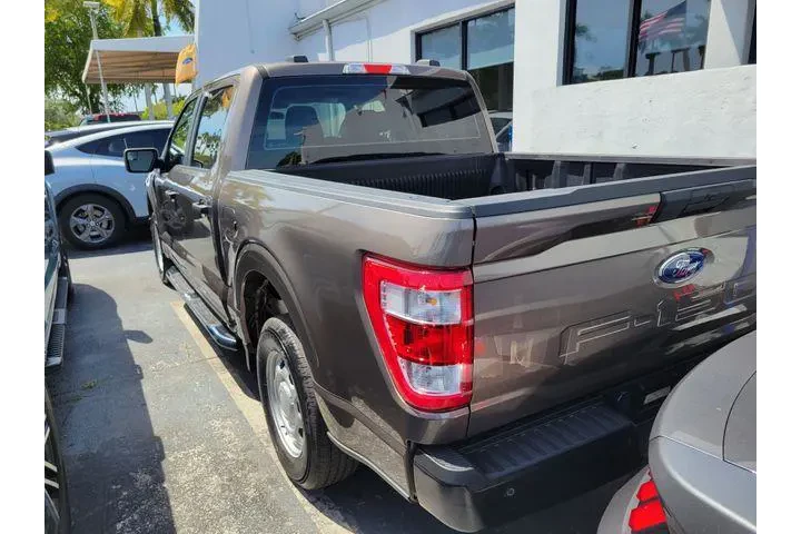 $25990 : Ford F-150 2021 4x2 XL 4dr S image 3