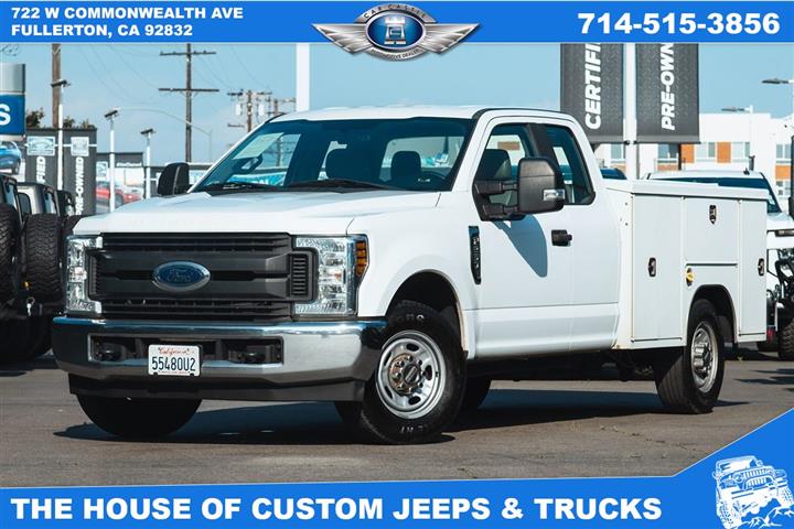 2019 Super Duty F-250 SRW XL image 1