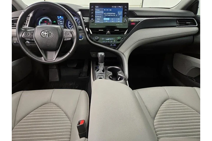 $27998 : Toyota Camry Hybrid 2024 SE image 9