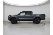 $31998 : Toyota Tacoma 2022 4x4 SR5 V thumbnail