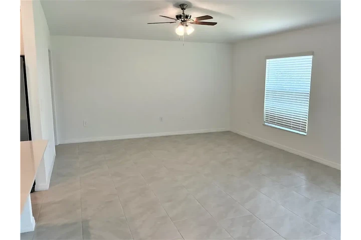$1099 : House for rent image 6